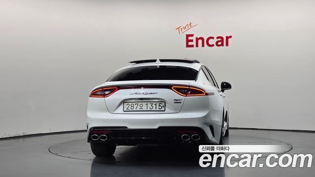 Kia Stinger из Кореи Encar