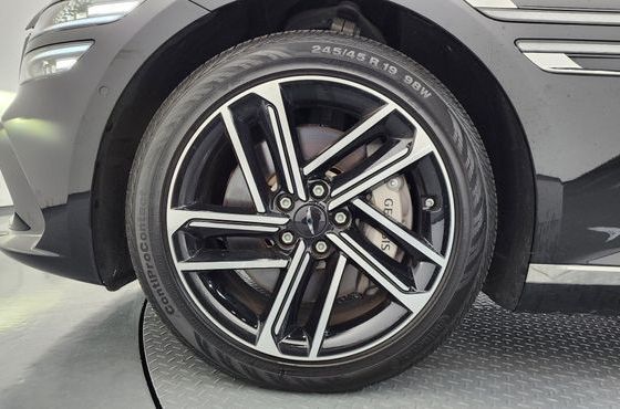 Genesis G80 Gasoline 3.5 Turbo AWD — пробег 30 546 км — фото 5 из 5