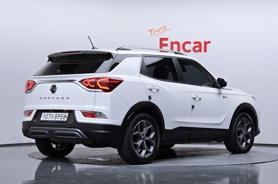 Ssangyong KORANDO Gasoline 1.5 2WD C5 Plus — пробег 89 558 км — фото 2 из 5