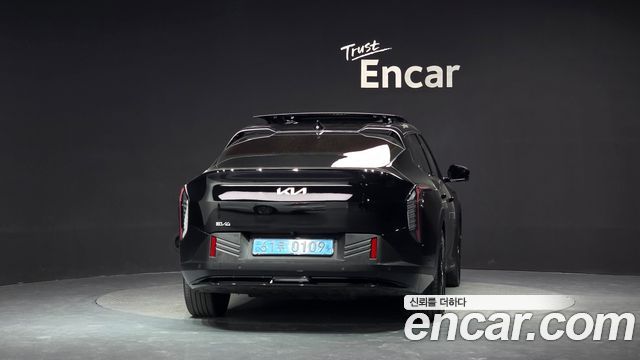 Kia EV4 из Кореи Encar