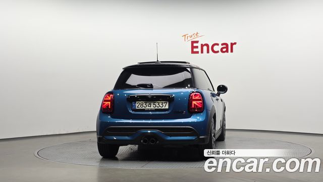 Mini Cooper Classic Third Generation — пробег 14 169 км — фото 4 из 5