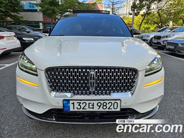 Lincoln Corsair 2.0 Reserve AWD — пробег 49 574 км — фото 1 из 5