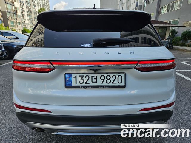 Lincoln Corsair 2.0 Reserve AWD — пробег 49 574 км — фото 2 из 5