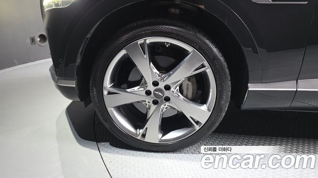 Genesis GV80 из Кореи Encar