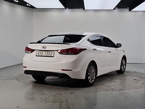 Hyundai AVANTE 1.6 GDi Modern Standard — пробег 172 607 км — фото 4 из 5