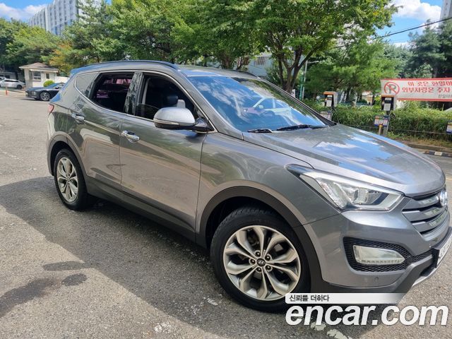 Hyundai Santafe Diesel(e-VGT) 2.0 4WD Exclusive Special — пробег 216 440 км — фото 3 из 5