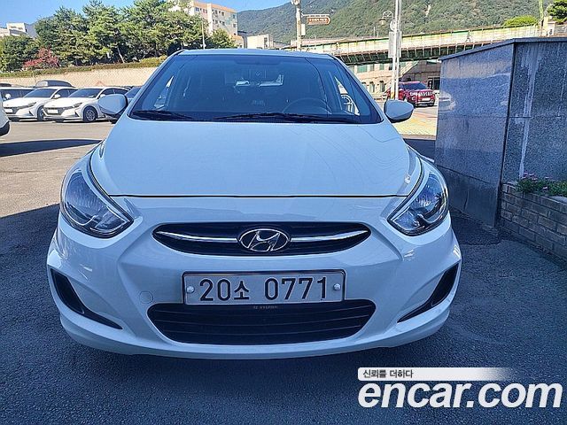 Hyundai Accent 1.4 VVT Smart — пробег 103 330 км — фото 3 из 5