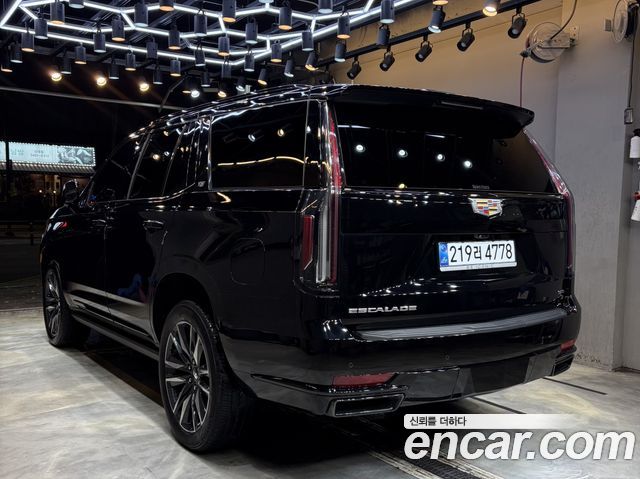 Cadillac Escalade 6.2 Sports Platinum — пробег 82 500 км — фото 3 из 5