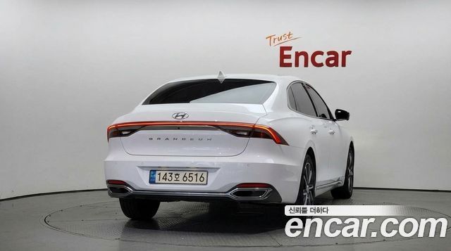 Hyundai Grandeur из Кореи Encar