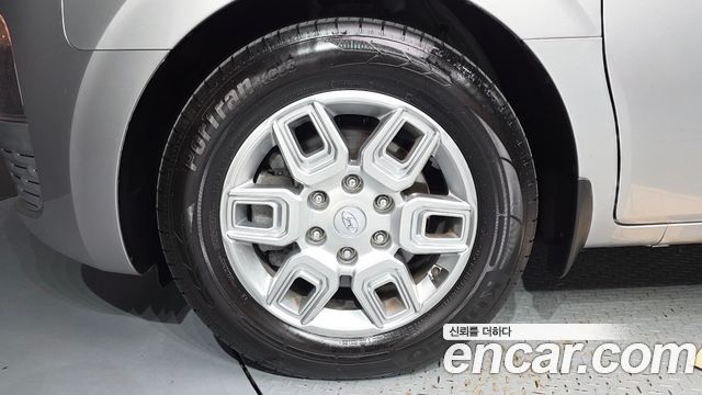 Hyundai Staria из Кореи Encar