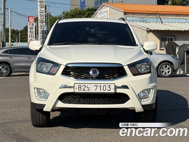 Ssangyong KORANDO 2.2 Samba Edition 4WD — пробег 110 000 км — фото 3 из 5