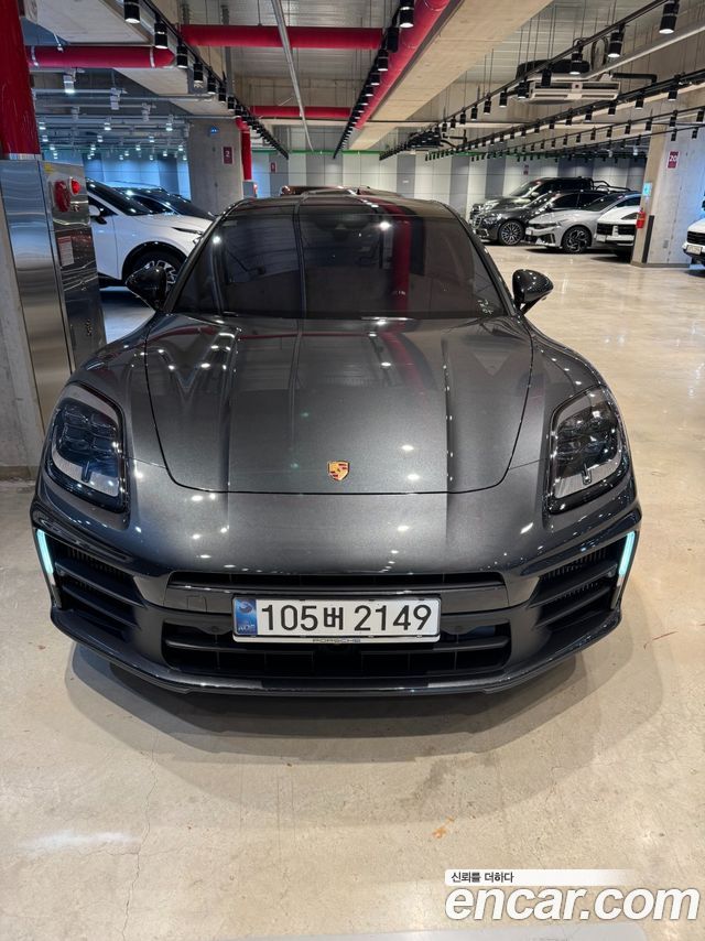 Porsche Panamera 2.9 AWD — пробег 11 500 км — фото 1 из 5