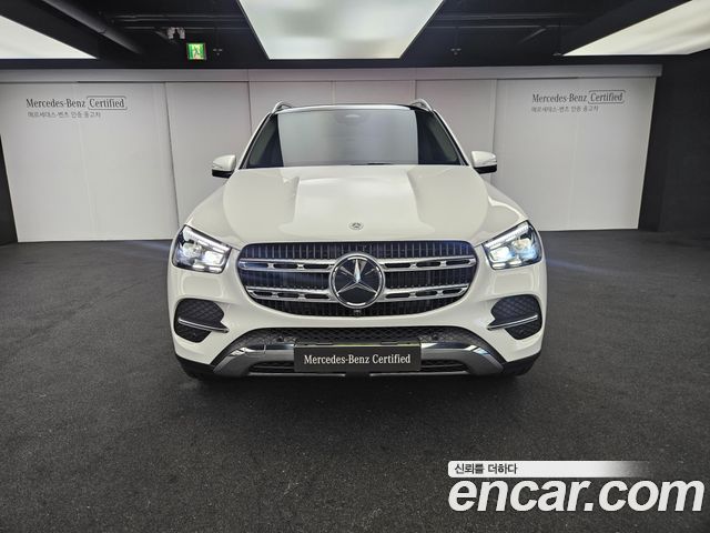Mercedes-Benz GLE-Class GLE450 4MATIC — пробег 7 569 км — фото 3 из 5