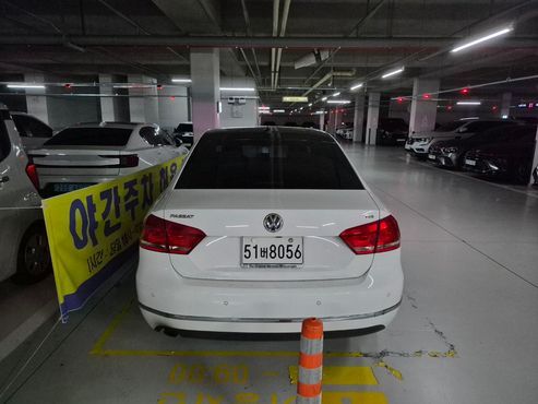 Volkswagen Passat 2.0 TDI B7 — пробег 126 000 км — фото 4 из 5