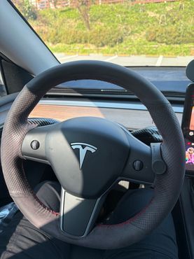 Tesla Model Y RWD — пробег 55 000 км — фото 2 из 5