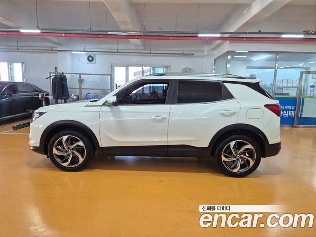 Ssangyong KORANDO Gasoline 1.5 2WD C5 Plus — пробег 145 036 км — фото 4 из 5