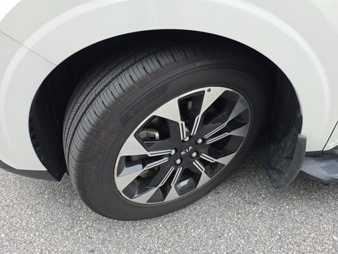 Kia Carnival Diesel 9-Seater Noblesse — пробег 108 000 км — фото 5 из 5