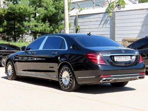 Mercedes-Benz S-Class Maybach S560 4MATIC — пробег 332 823 км — фото 3 из 5