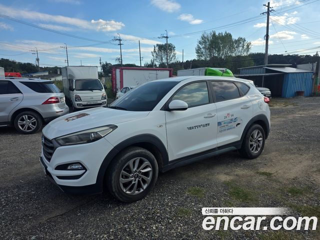Hyundai Tucson Diesel 1.7 2WD Style — пробег 239 967 км — фото 2 из 5