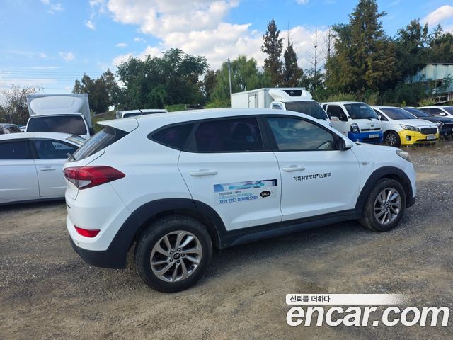 Hyundai Tucson Diesel 1.7 2WD Style — пробег 239 967 км — фото 5 из 5