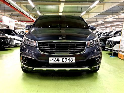 Kia Carnival 9-seater Prestige — пробег 162 911 км — фото 3 из 5