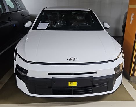 Hyundai AVANTE 2.0 Modern — пробег 5 км — фото 3 из 5