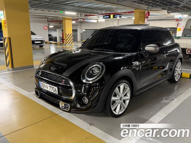 Mini Cooper Kings Load Edition — пробег 22 300 км — фото 1 из 5