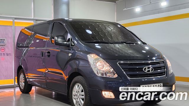 Hyundai Starex 3-Seater VAN Smart Special — пробег 113 552 км — фото 3 из 5