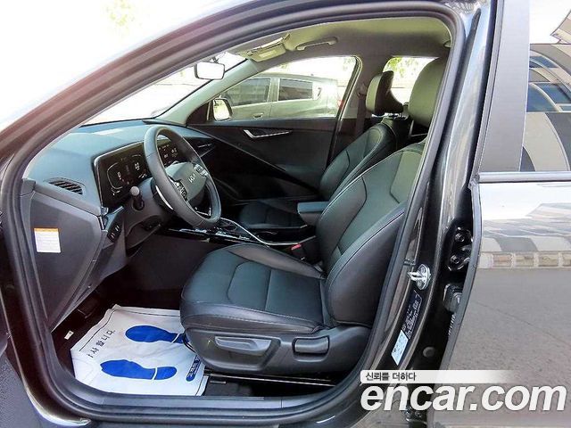 Kia Niro Trendy — пробег 58 270 км — фото 5 из 5