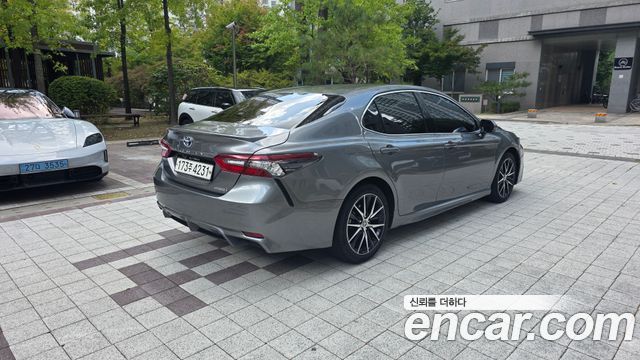 Toyota Camry 2.5 XSE Hybrid — пробег 73 652 км — фото 2 из 5