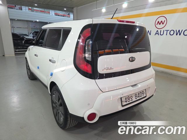Kia Soul 1.6 GDi Prestige — пробег 96 470 км — фото 2 из 5
