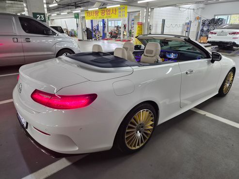 Mercedes-Benz E-Class E220d Cabriolet — пробег 83 000 км — фото 4 из 5