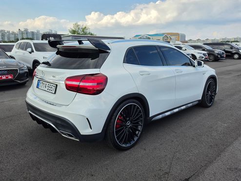 Mercedes-Benz GLA-Class GLA45 AMG 4MATIC — пробег 119 700 км — фото 4 из 5