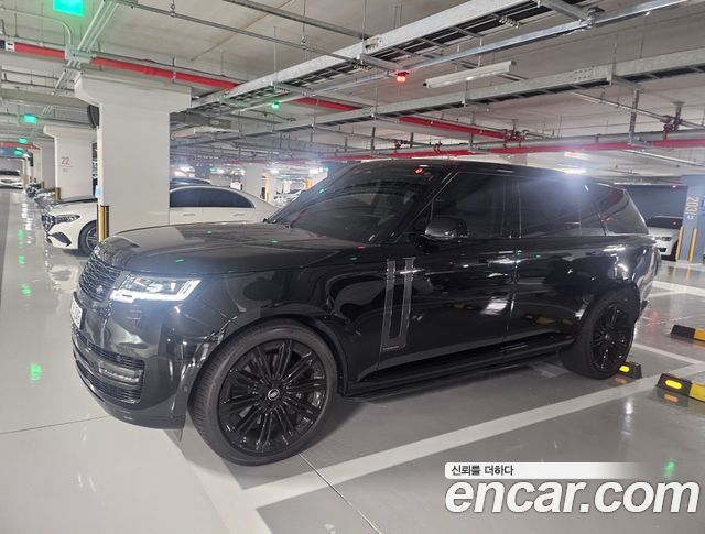 Land Rover Range Rover P530 Autobiography Long Wheel Base — пробег 36 000 км — фото 3 из 5