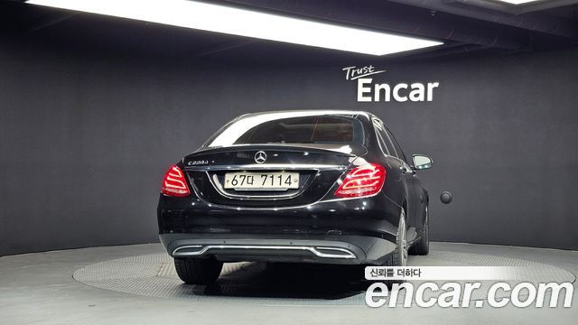 Mercedes-Benz C-Class из Кореи Encar