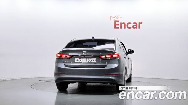 Hyundai AVANTE из Кореи Encar