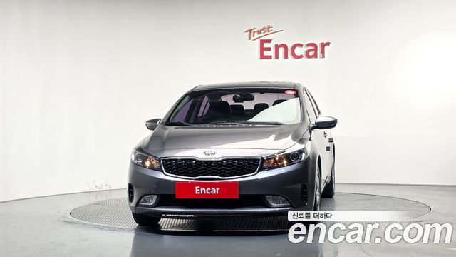 Kia K3 из Кореи Encar
