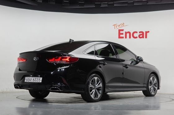 Hyundai Sonata 2.0 Turbo Exclusive — пробег 172 083 км — фото 2 из 5