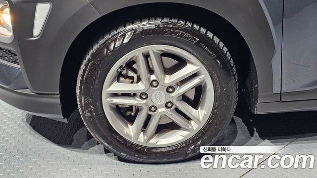 Hyundai Kona из Кореи Encar