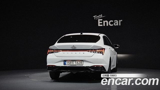 Hyundai AVANTE из Кореи Encar