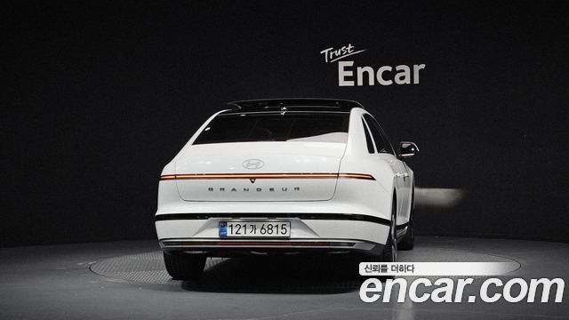 Hyundai Grandeur из Кореи Encar