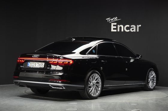 Audi A8 55 TFSI Quattro LWB — пробег 66 314 км — фото 2 из 5