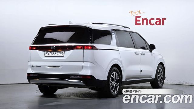 Kia Carnival Diesel 9-Seater Noblesse — пробег 107 089 км — фото 2 из 5