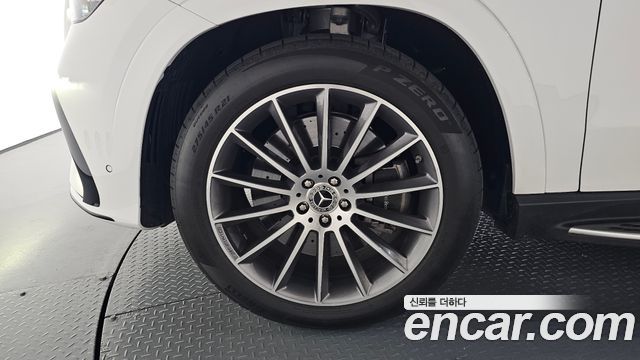 Mercedes-Benz GLE-Class GLE450 4MATIC AMG Line — пробег 11 300 км — фото 5 из 5