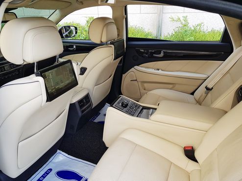 Hyundai Equus VS500 Prestige — пробег 138 000 км — фото 4 из 5