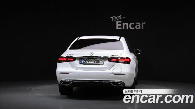 Mercedes-Benz E-Class из Кореи Encar
