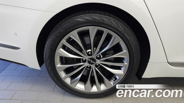 Kia K9 из Кореи Encar