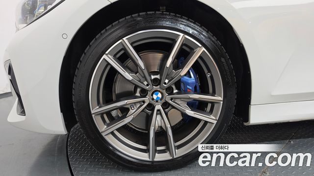 BMW 3-Series из Кореи Encar
