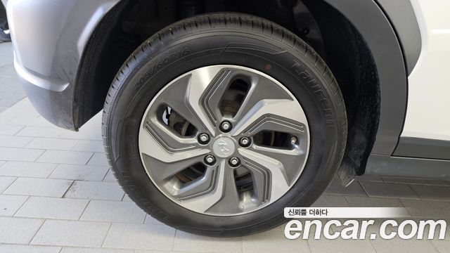 Hyundai Kona из Кореи Encar