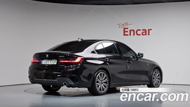 BMW 3-Series из Кореи Encar